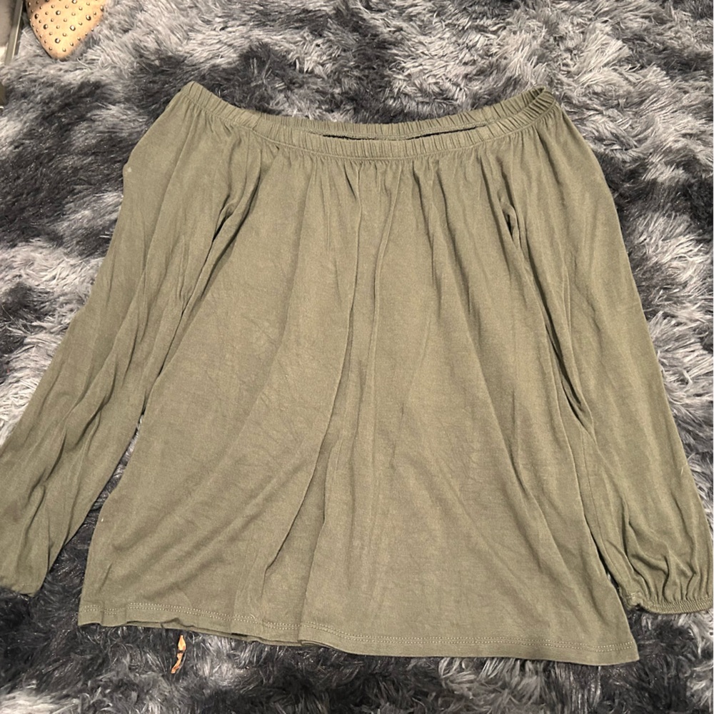 Hollister Olive Green Off-Shoulder Top